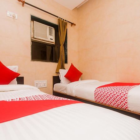 Hotel O Kamal Мумбай Екстериор снимка